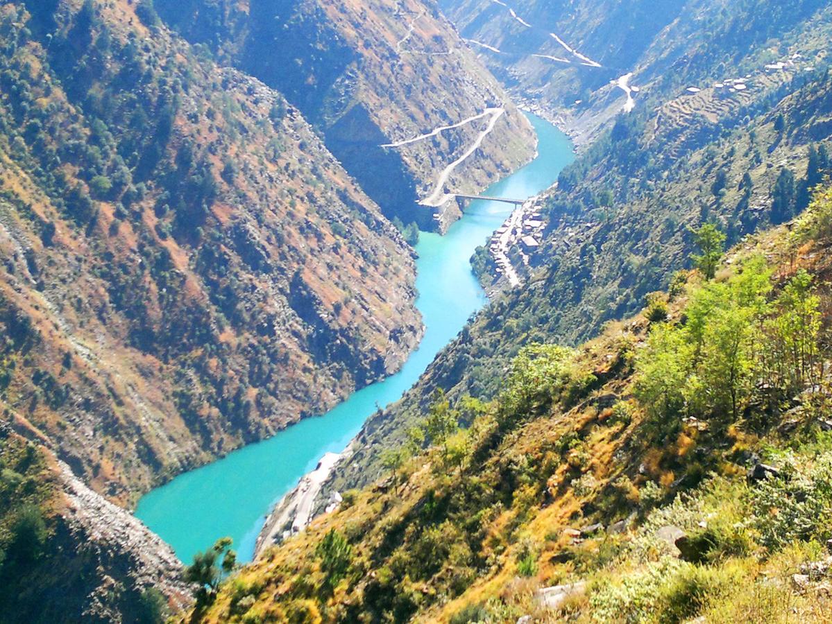 Hotel Bharmour View Brāhmaur エクステリア 写真